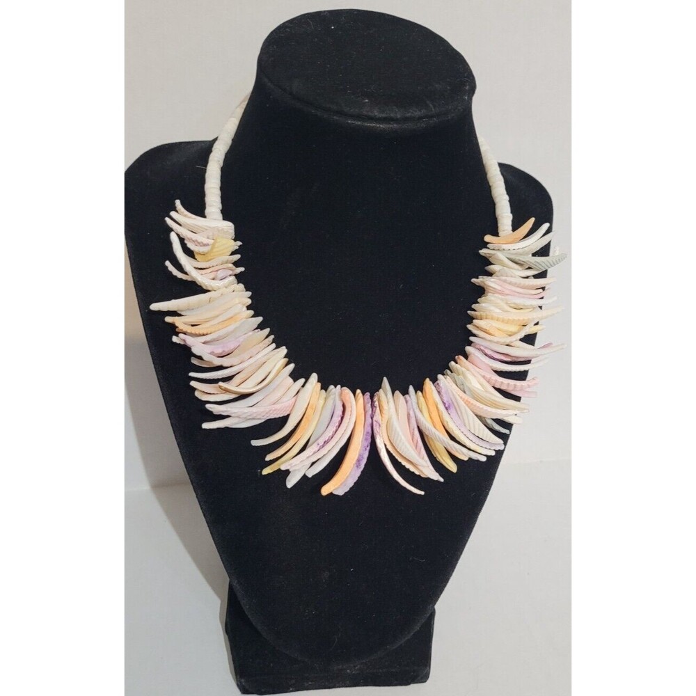 Boho Beach Very Full Shell Statement Necklace 16"